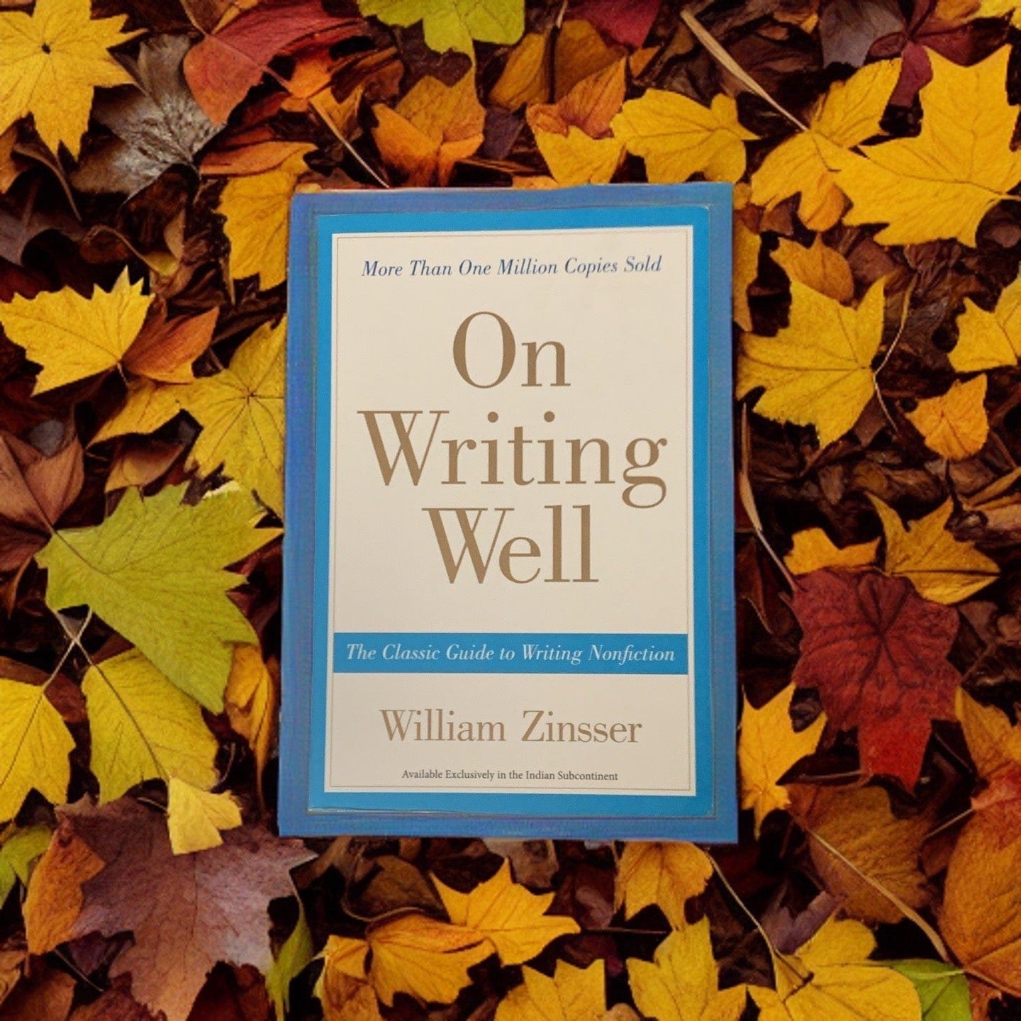 IMG-8228.jpg On Writing Well: The Classic Guide to Writing Nonfiction - William Zinsser - Image 1